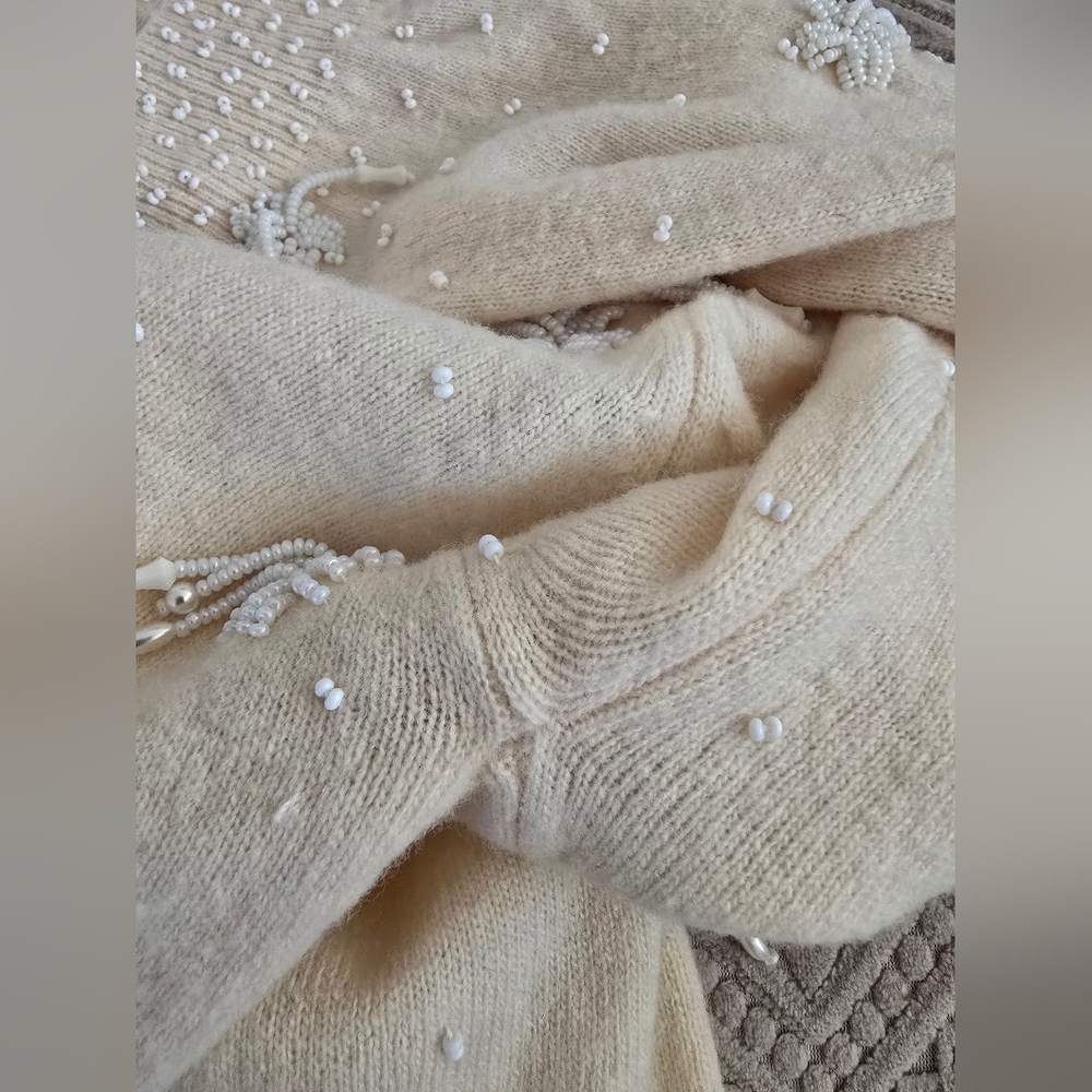 VINTAGE RARE 1950s Lambswool Angora Beaded Palm Tree Motiff Cocktail Cardigan - Picture 11 of 16
